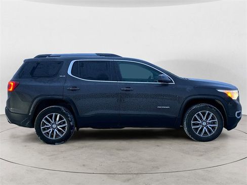 Used 2019 GMC Acadia SLE image 6