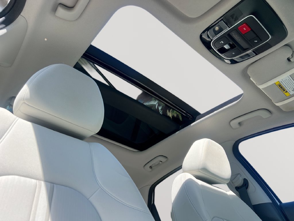 Used 2024 Hyundai Sonata SEL w/ Convenience Package FWD image 16