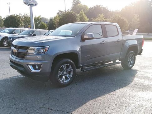 Used 2019 Chevrolet Colorado Z71 RWD image 8
