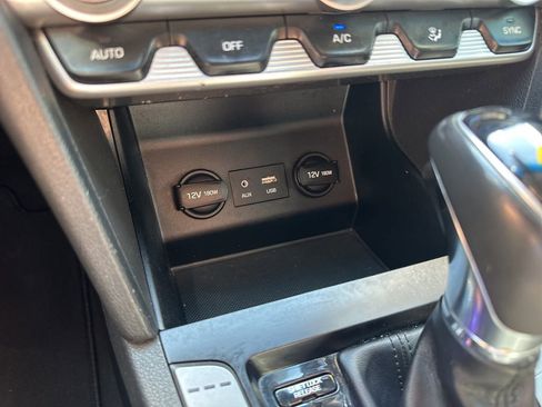 Used 2019 Hyundai Elantra Value Edition w/ Cargo Package image 5