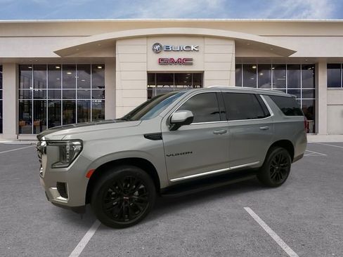 Certified 2023 GMC Yukon SLT RWD image 7