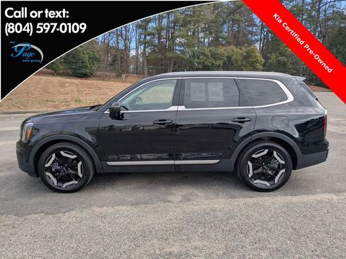 Used 2024 Kia Telluride EX image 7