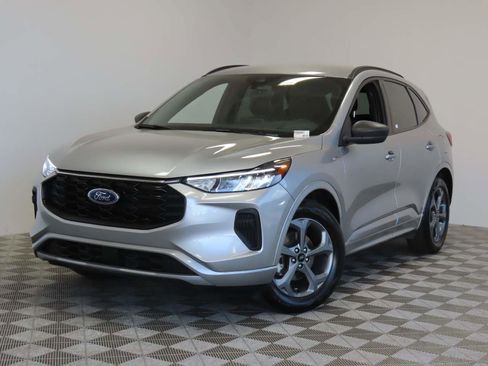 Used 2024 Ford Escape ST-Line w/ Cold Weather Package image 1