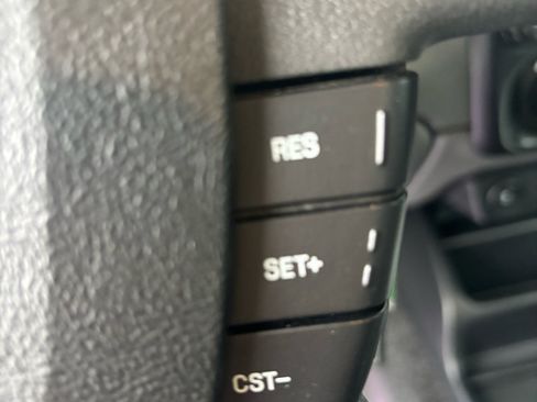 Used 2010 Ford Ranger XLT image 15