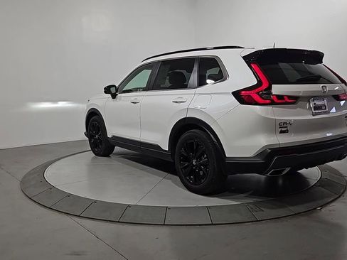 Used 2023 Honda CR-V Sport Touring image 3
