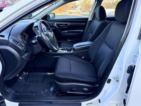 Used 2018 Nissan Altima 2.5 SV image 21