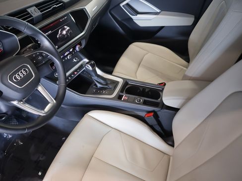 Used 2023 Audi Q3 2.0T Premium w/ Convenience Package image 20