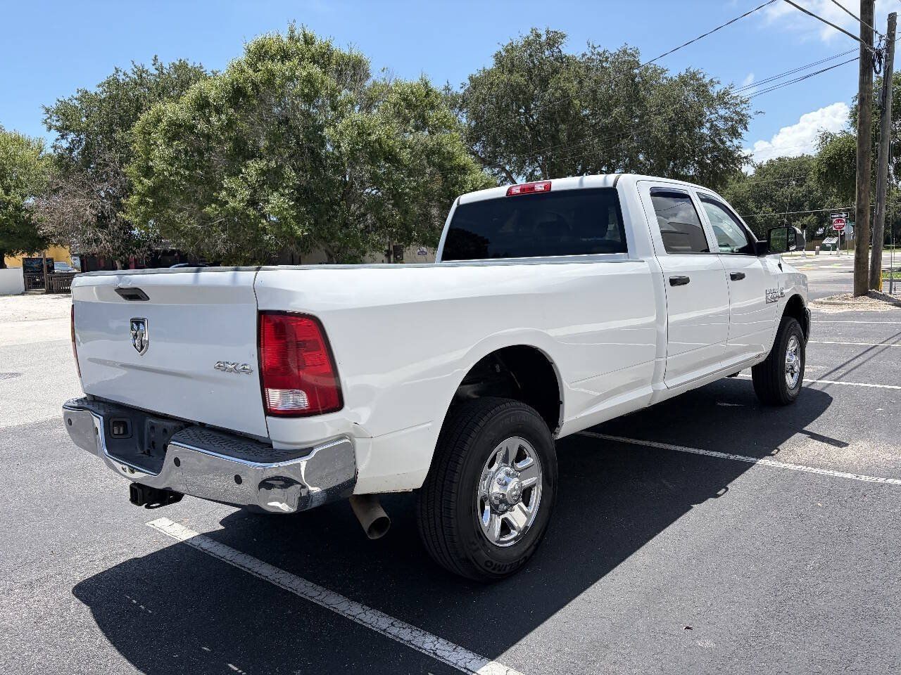 Used 2017 RAM 2500 Tradesman w/ Chrome Appearance Group AWD/4WD image 32