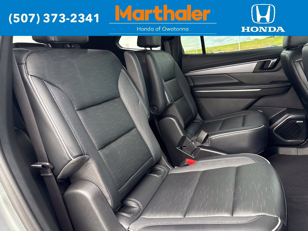 Used 2026 Buick Enclave Sport Touring AWD/4WD image 18