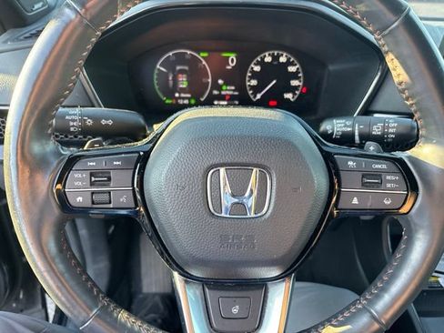 Used 2023 Honda CR-V Sport Touring image 4
