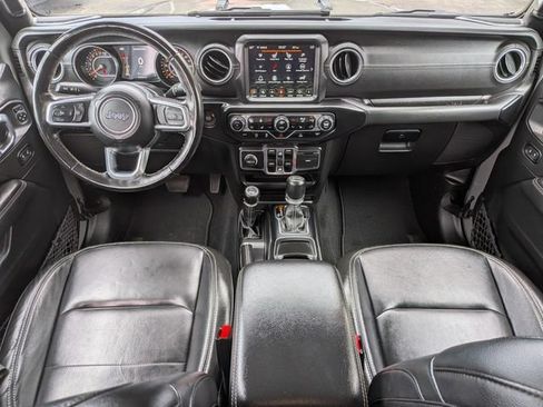 Used 2022 Jeep Wrangler Unlimited Sahara w/ LED Lighting Group AWD/4WD image 14