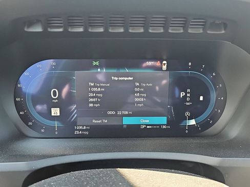 Certified 2025 Volvo XC90 B6 Plus AWD/4WD image 10