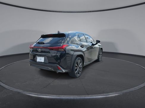 Used 2019 Lexus UX 200 F Sport w/ F Sport Premium Package FWD image 8