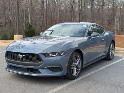 New 2025 Ford Mustang Premium image 6