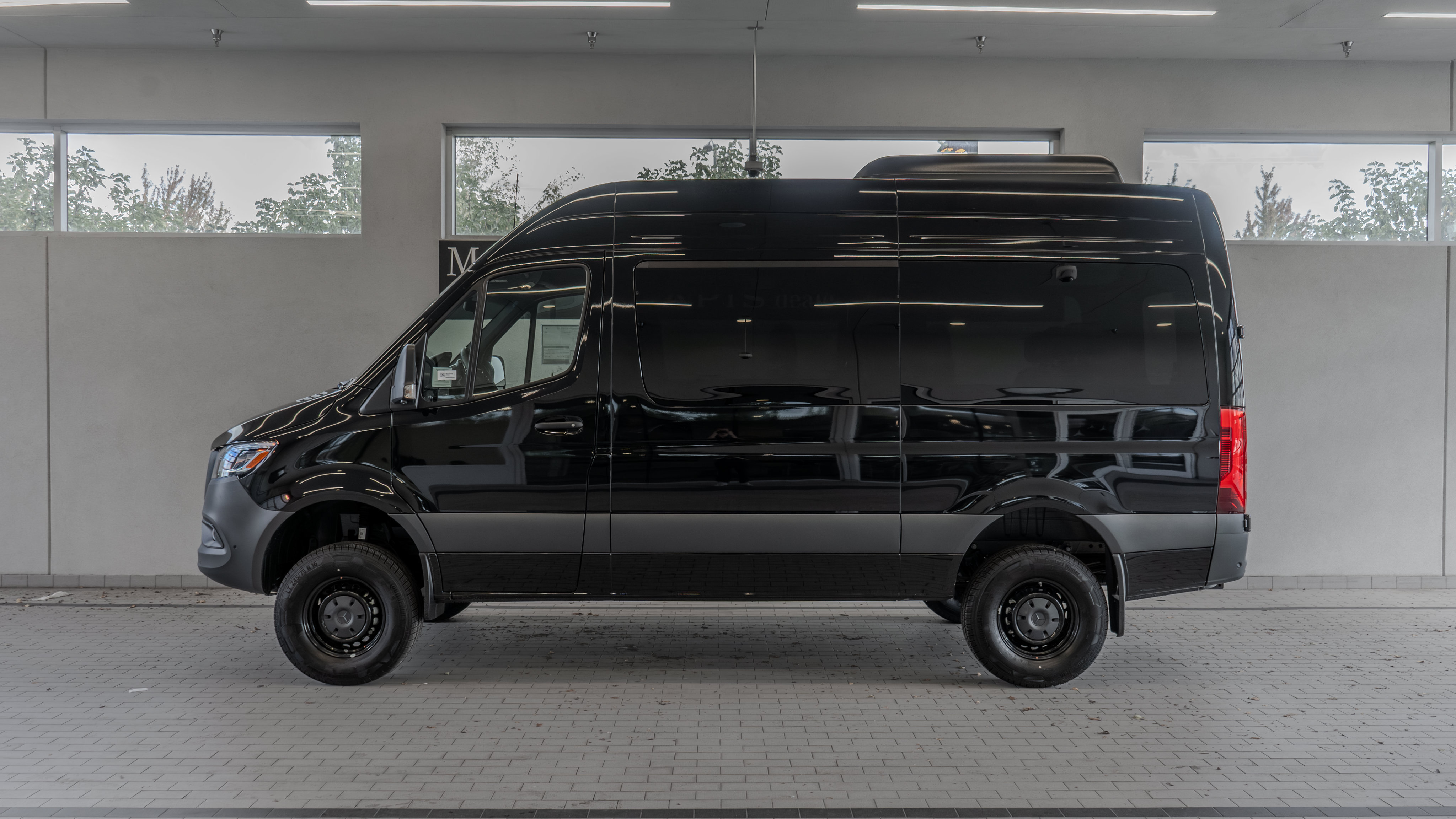 New 2026 Mercedes-Benz Sprinter 2500 image 2