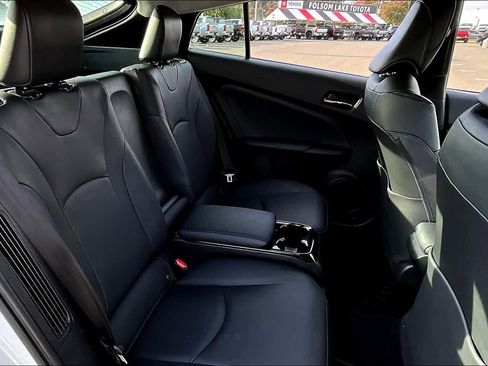 Used 2019 Toyota Prius Prime Advanced image 19