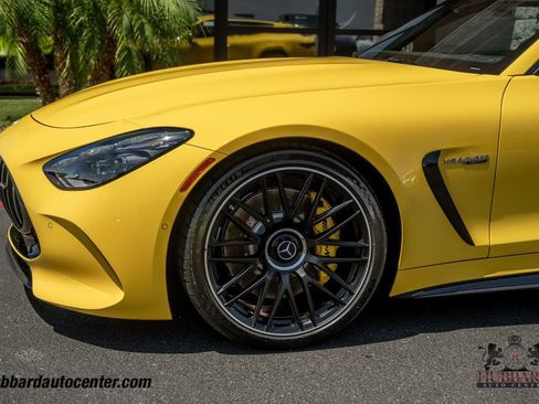 Used 2025 Mercedes-Benz AMG GT 63 image 23