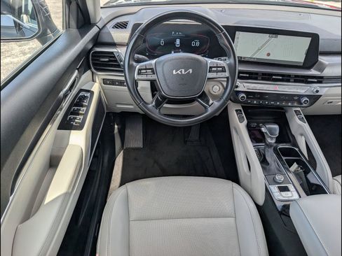 Used 2024 Kia Telluride S FWD image 10