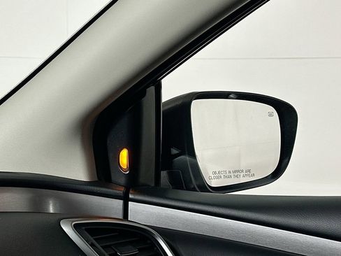 Used 2022 Nissan Murano SV image 25