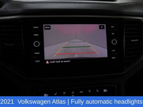 Used 2021 Volkswagen Atlas SEL Premium image 18