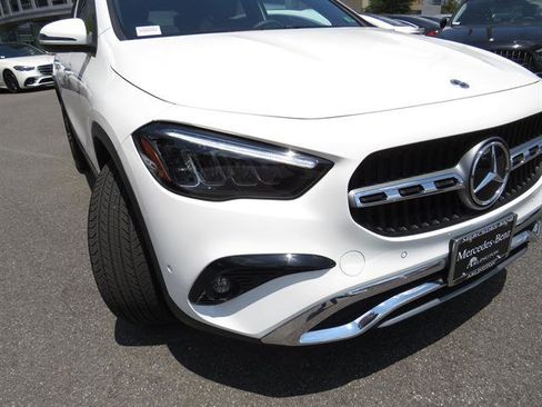 Used 2025 Mercedes-Benz GLA 250 4MATIC image 26