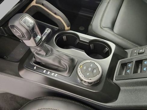 New 2025 Ford Bronco Badlands AWD/4WD image 14