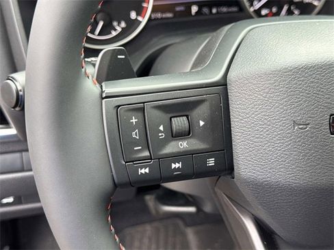 Certified 2026 Nissan Rogue SV image 31