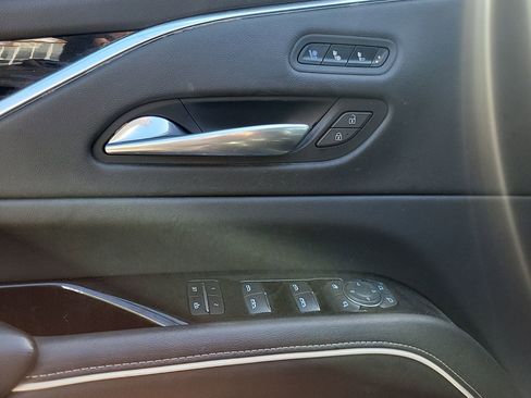 Used 2022 Cadillac Escalade ESV Sport image 24