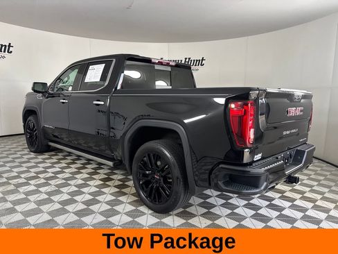 Used 2023 GMC Sierra 1500 Denali w/ Denali Reserve Package AWD/4WD image 9