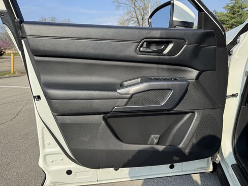 Used 2023 Nissan Pathfinder Rock Creek image 22