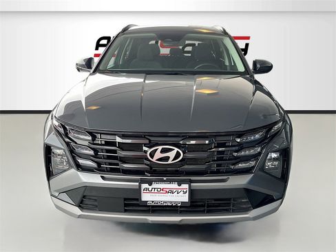 Used 2025 Hyundai Tucson SEL image 2