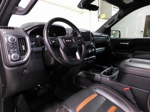 Used 2020 GMC Sierra 1500 AT4 image 33