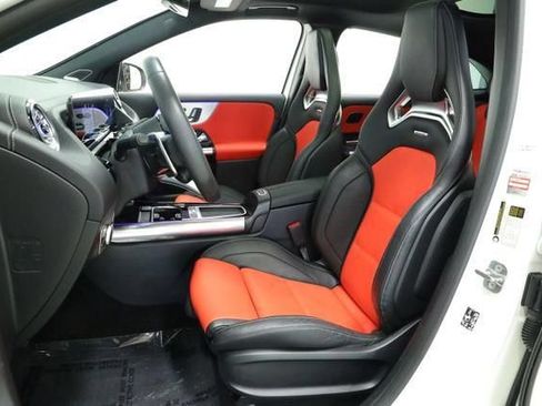 Used 2024 Mercedes-Benz GLA 35 AMG 4MATIC image 26