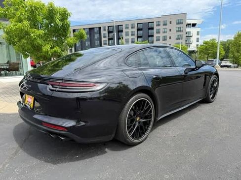 Used 2018 Porsche Panamera 4S AWD/4WD image 3