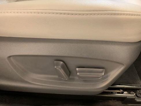 Used 2020 Toyota Camry XSE image 52