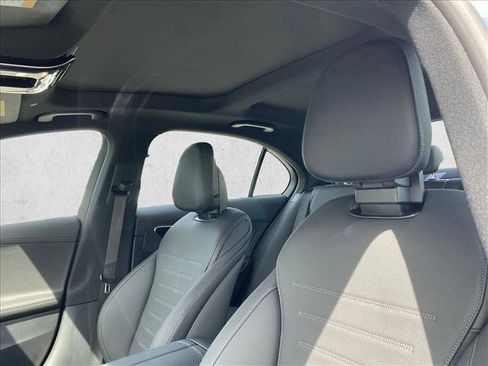 Used 2024 Mercedes-Benz C 300 C 300 image 16