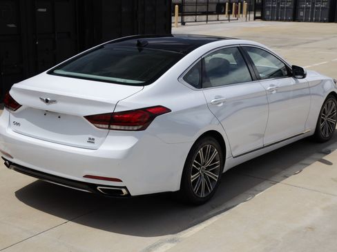 Used 2018 Genesis G80 3.8 w/ Option Group 02 AWD/4WD image 15