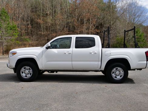 Used 2023 Toyota Tacoma SR AWD/4WD image 25