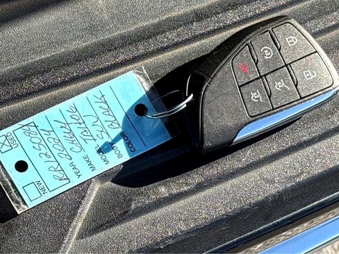 Used 2024 Chevrolet Tahoe LT image 31