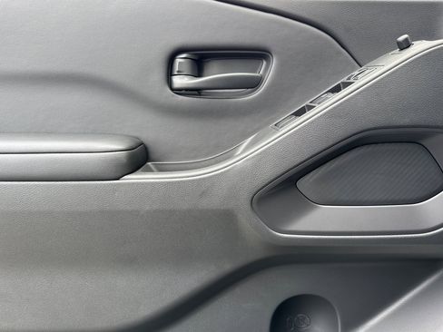 New 2026 Nissan Frontier SV w/ Tow Package image 8