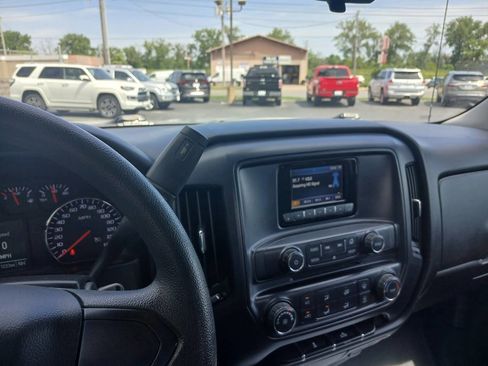 Used 2014 Chevrolet Silverado 1500 W/T w/ Trailering Package RWD image 3