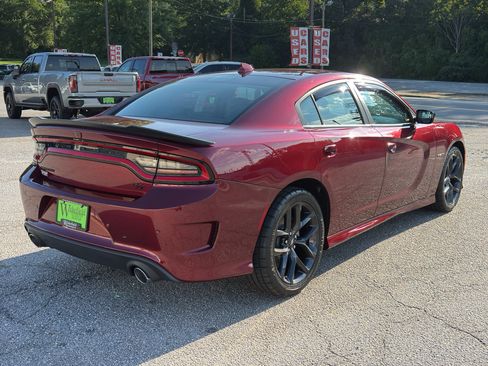 Used 2022 Dodge Charger R/T w/ Plus Group RWD image 8
