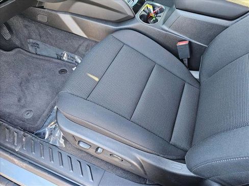 New 2026 GMC Canyon Elevation w/ Convenience Package image 4