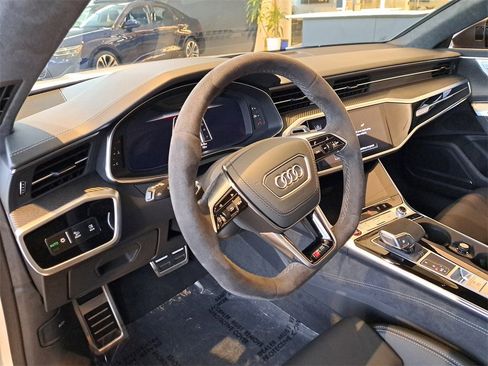 New 2025 Audi RS 7 performance Sportback image 6