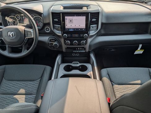 New 2026 RAM 1500 Big Horn w/ Night Edition AWD/4WD image 8