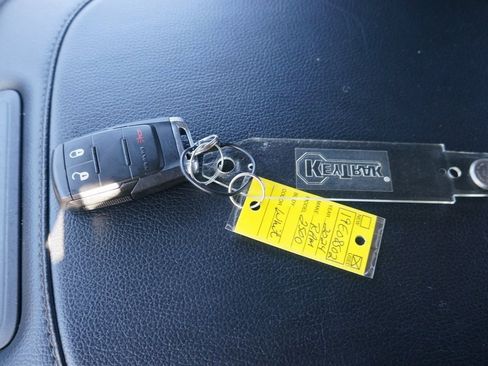 Used 2024 RAM 2500 Big Horn image 2