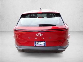 Used 2024 Hyundai Kona SE AWD/4WD video 3