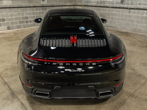 Used 2020 Porsche 911 Carrera RWD image 10