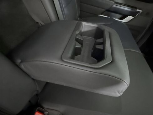 Used 2024 Toyota Tundra Platinum AWD/4WD image 44