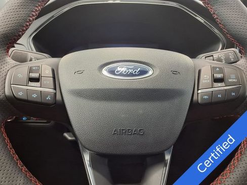 Certified 2024 Ford Escape ST-Line w/ Tech Pack #1 AWD/4WD image 16
